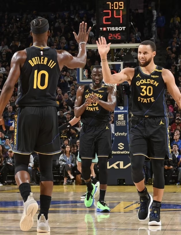  勇士三巨头是谁 