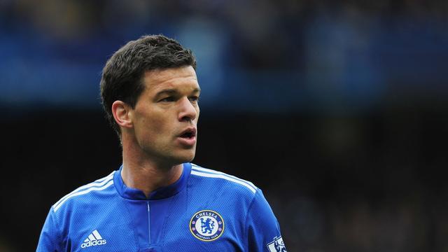  Doinb遭遇七连败，切尔西教练面临压力！